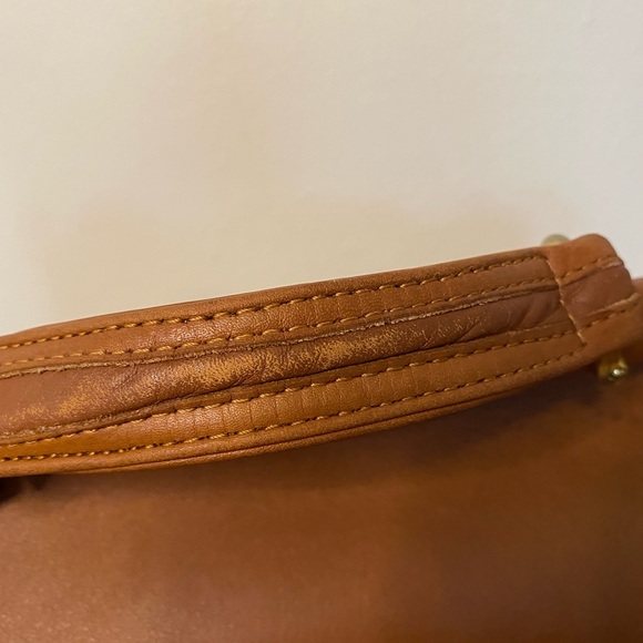 Vintage Coach Willis British Tan 9927 Shoulder Crossbody Bag - Picture 8 of 12